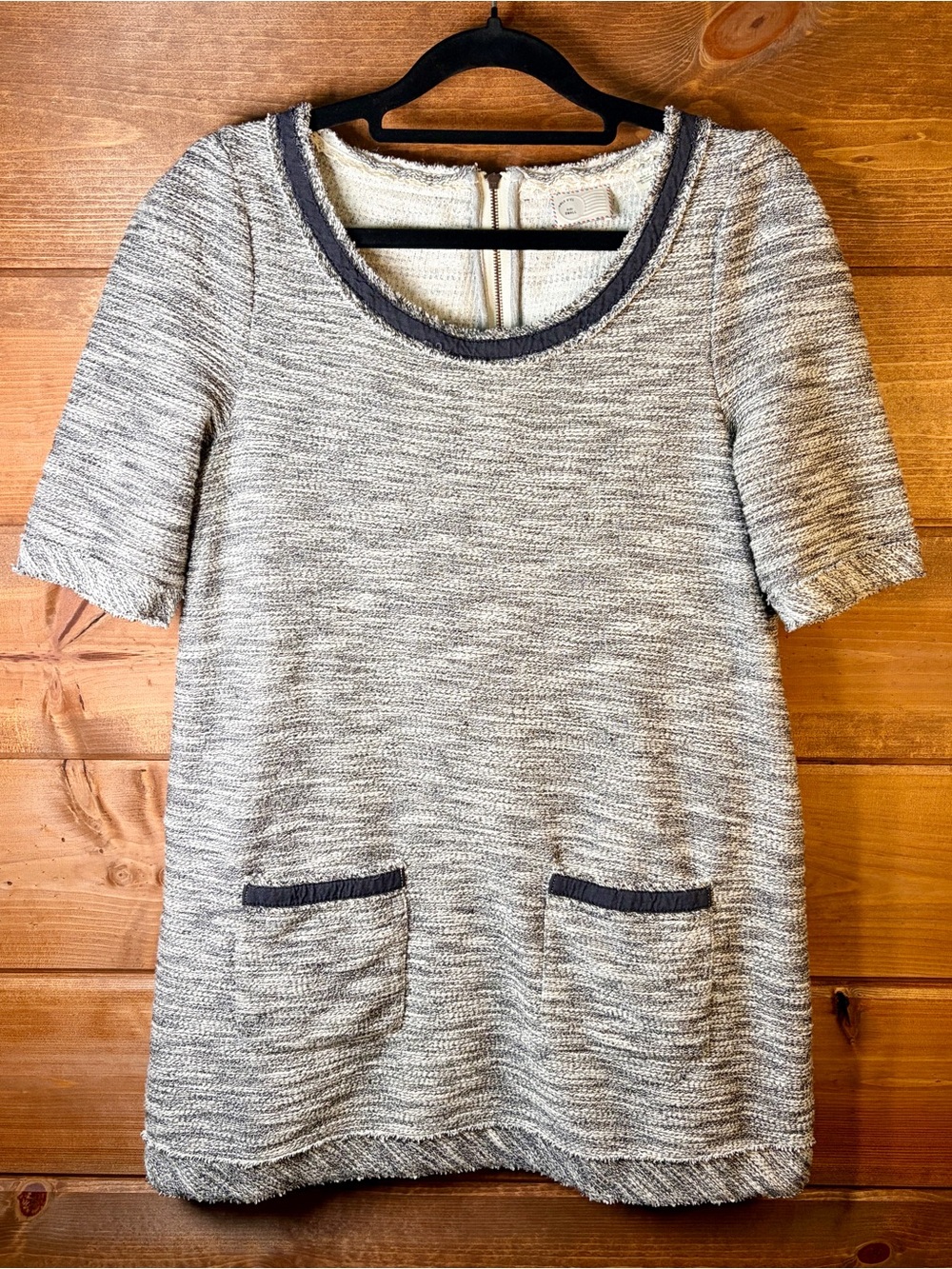 9-H15 stcl Anthro Tweed Boucle Sweater Tunic Top Raw Edge Pockets Size Small 🖤